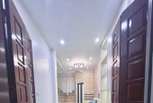 SIÊU RẺ - NHÀ ĐẸP LUNG LINH CÁT LINH 20M2 x 6T, Ô TÔ, Ở NGAY 4 TỶ 1